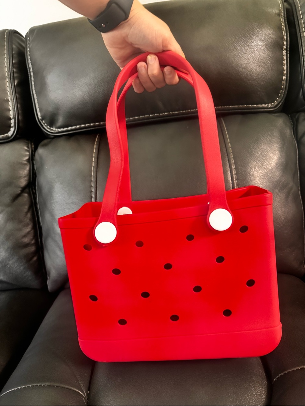 Red Bogg Dupe NWT